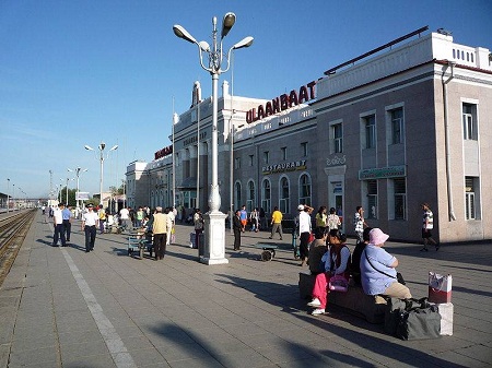 Железнодорожный вокзал в Улан-Баторе